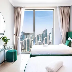 Magnificent Brand New Lux 3br Burj & Fountain View Apartment